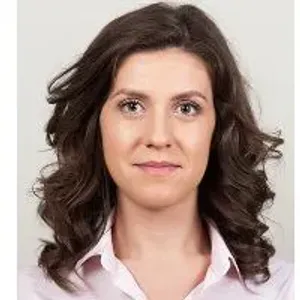 Fotografia de profil a Dr. Florina Mîndru