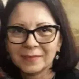 Fotografia de profil a Dr. Gabriela Margineanu