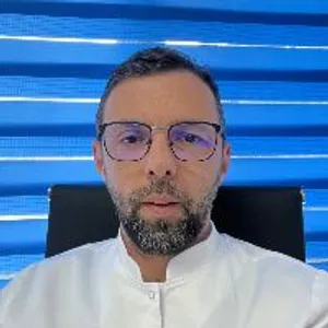 Fotografia de profil a Dr. Bogdan Lucian Arendas