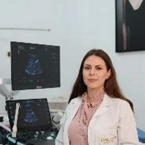Fotografia de profil a Dr. Denisa-Simona Mazilu