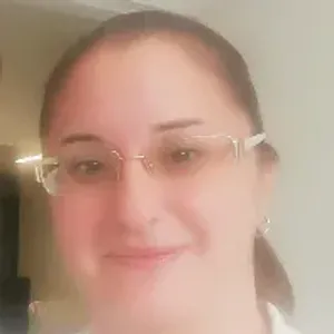 Fotografia de profil a Dr. Elena Ungureanu