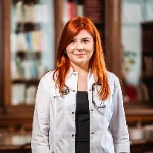 Fotografia de profil a Dr. Andreea-Cristina Gheorghe
