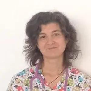 Fotografia de profil a Dr. Andreea-Maria Ghișa