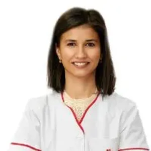Fotografia de profil a Dr. Simona Ursu-Enia