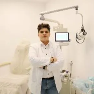 Fotografia de profil a Dr. Alex Bonciu