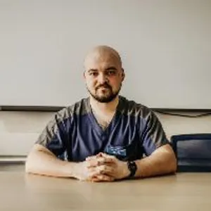 Fotografia de profil a Dr. Catalin Cosma