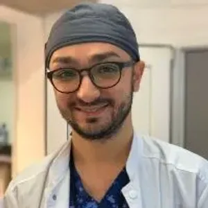 Fotografia de profil a Dr. Ștefan-Adrian Vrîncianu