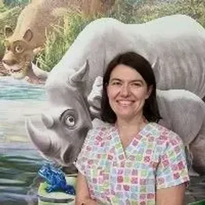 Fotografia de profil a Dr. Andreea Oprea