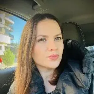 Fotografia de profil a Dr. Ionela Dobre