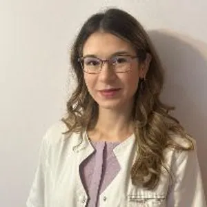 Fotografia de profil a Dr. Ioana Balinisteanu