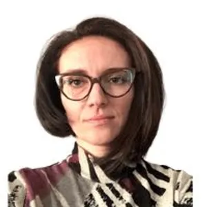 Fotografia de profil a Dr. Dorina Ambroze