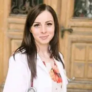 Fotografia de profil a Dr. Cristina Stanciu