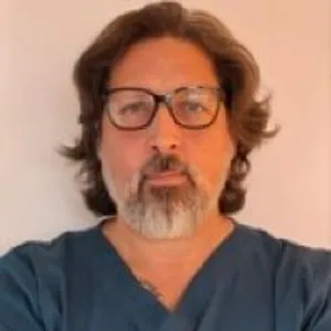 Fotografia de profil a Dr. Ioan-Vlad Grigore
