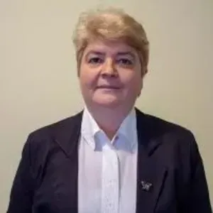 Fotografia de profil a Dr. Carollina Radu