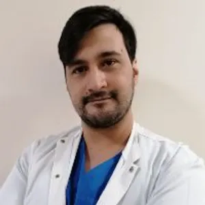 Fotografia de profil a Dr. Marius Ilie